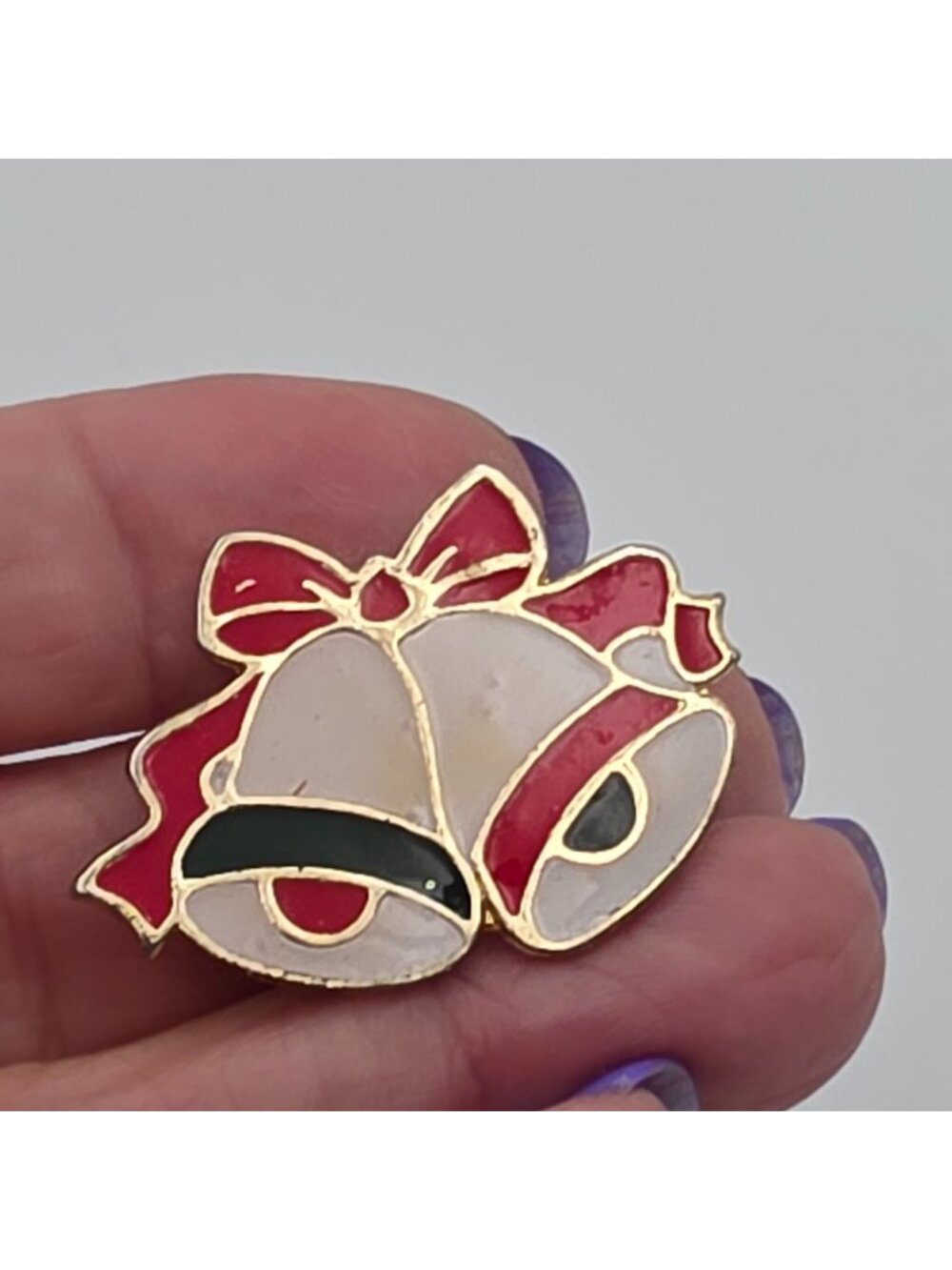 Vintage Gold Tone Christmas Bell Pin With Red Bow And Enamel Accents 1.5"
